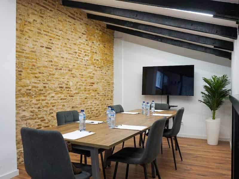 Alquiler de sala de reuniones en Valencia - Red Coworking Valencia